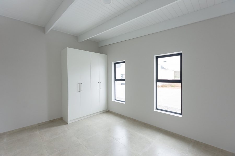 2 Bedroom Property for Sale in Brittania Beach Estate Western Cape